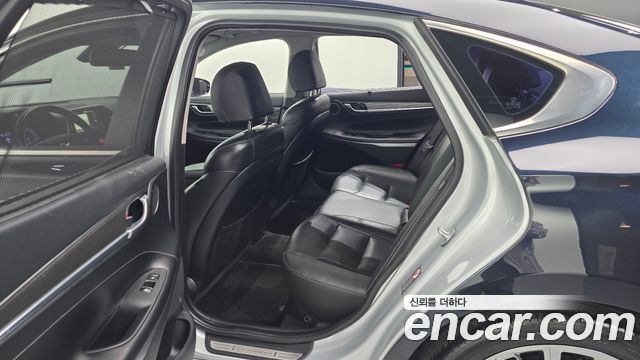 Hyundai Grandeur 2018 — photo 11