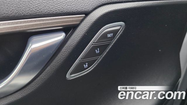 Hyundai Grandeur 2018 — photo 15