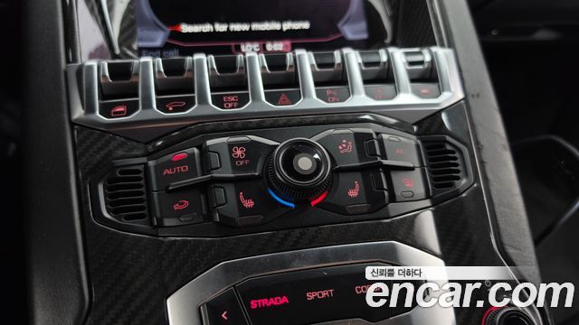 Lamborghini Aventador 2016 — photo 17