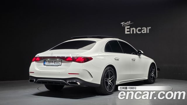 Mercedes-Benz E-Class 2026 — photo 2