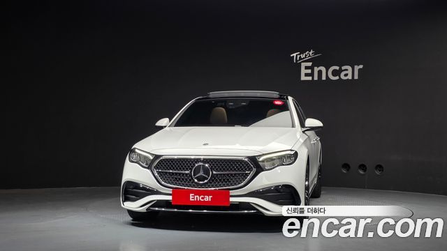Mercedes-Benz E-Class 2026 — photo 3