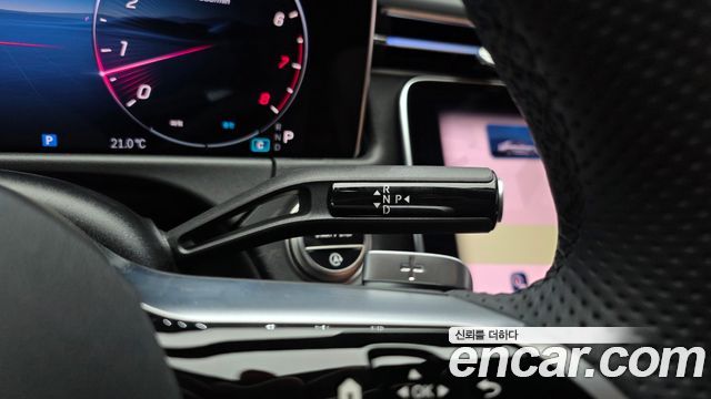 Mercedes-Benz E-Class 2026 — photo 12