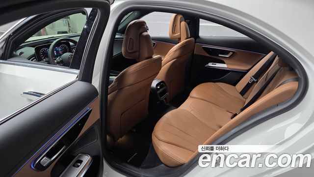 Mercedes-Benz E-Class 2026 — photo 25