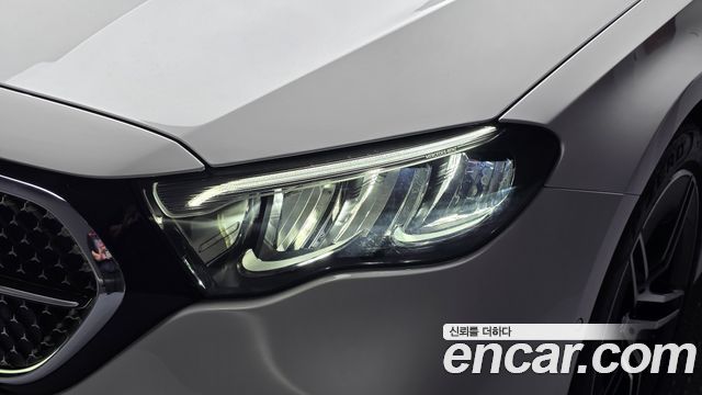 Mercedes-Benz E-Class 2026 — photo 8