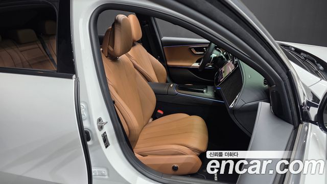 Mercedes-Benz E-Class 2026 — photo 16