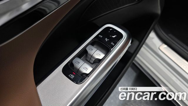Mercedes-Benz E-Class 2026 — photo 29