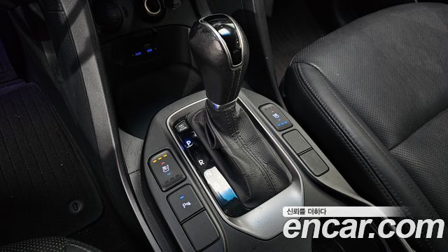 Hyundai Maxcruz 2016 — photo 9