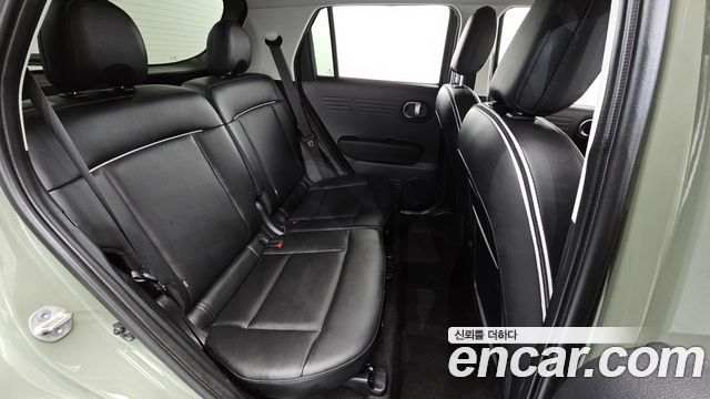 Hyundai Casper 2023 — photo 18