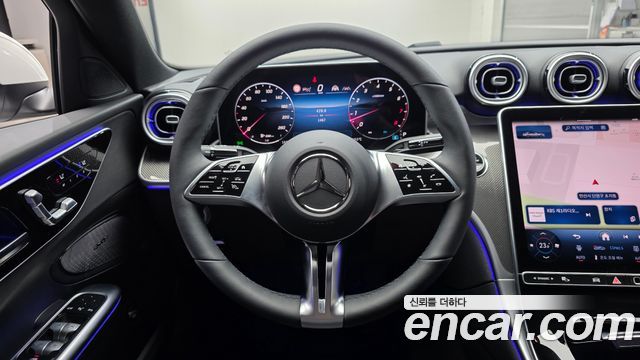 Mercedes-Benz C-Class 2026 — photo 19