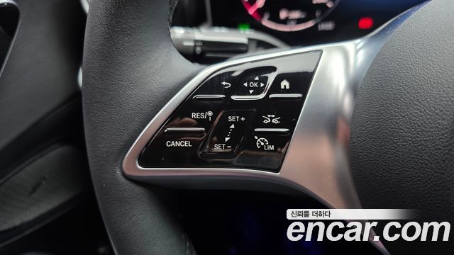 Mercedes-Benz C-Class 2026 — photo 23