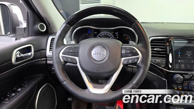 Jeep Cherokee 2020 — photo 19