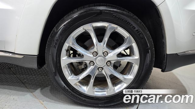 Jeep Cherokee 2020 — photo 7