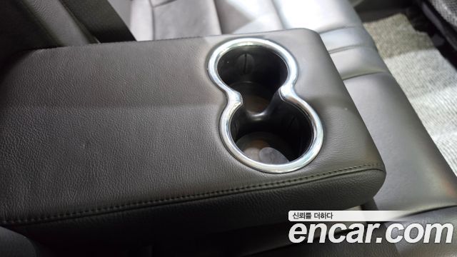 Jeep Cherokee 2020 — photo 28