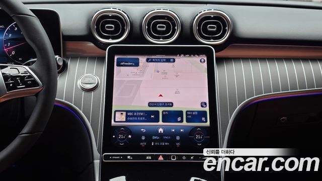 Mercedes-Benz C-Class 2026 — photo 18