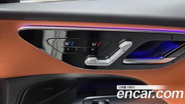 Mercedes-Benz C-Class 2026 — photo 26