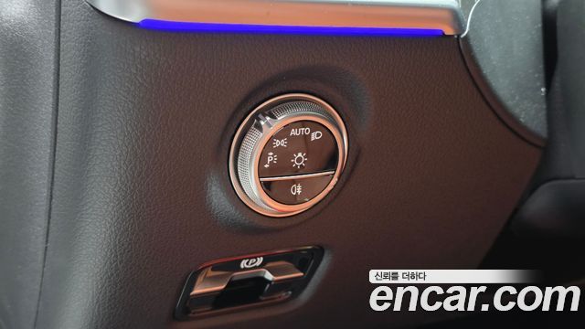 Mercedes-Benz C-Class 2026 — photo 28
