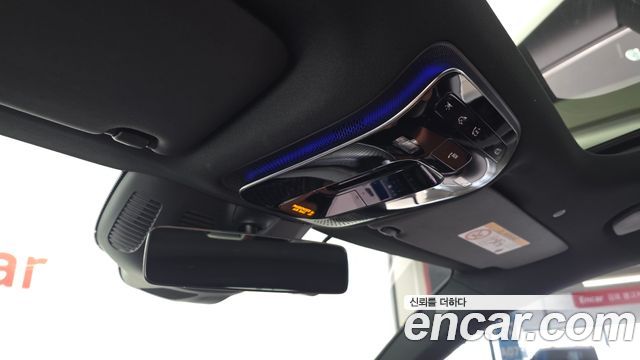 Mercedes-Benz GLC-Class 2025 — photo 18