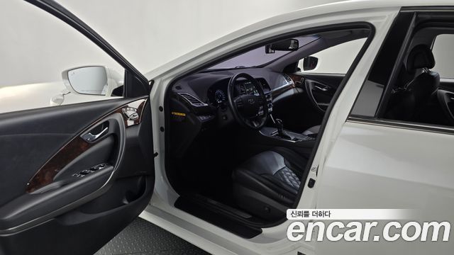 Hyundai Aslan 2015 — photo 10