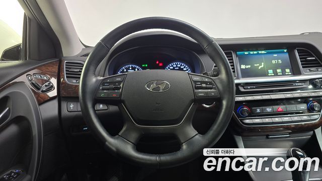 Hyundai Aslan 2015 — photo 12