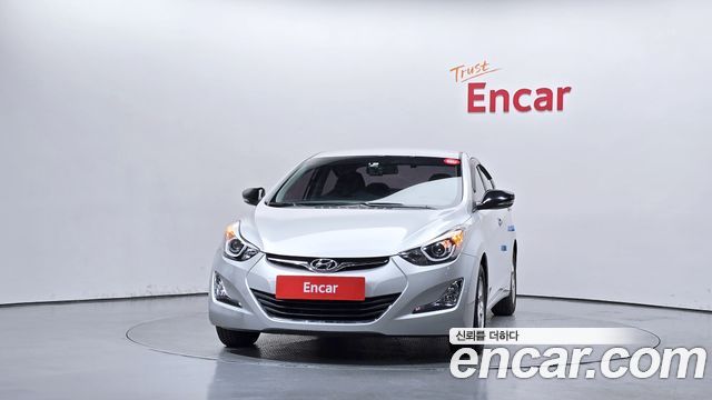 Hyundai AVANTE 2016 — photo 3