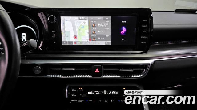 Kia K5 2023 — photo 21
