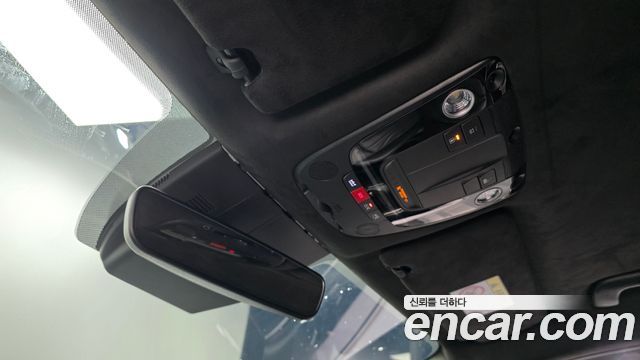 Kia K5 2023 — photo 28