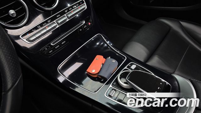 Mercedes-Benz C-Class 2018 — photo 23