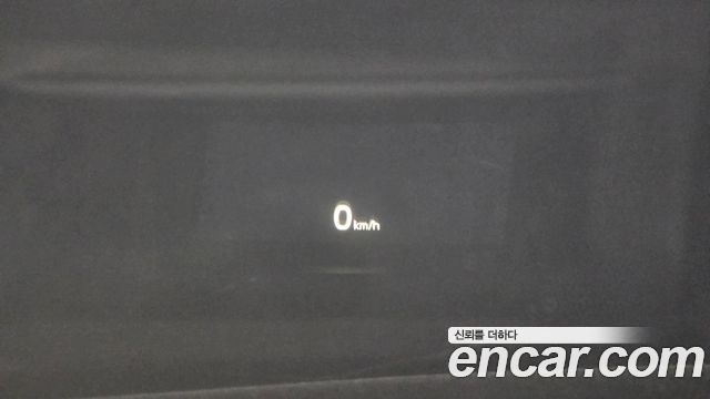 Kia K7 2017 — photo 21