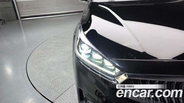 Kia K7 2017 — photo 8
