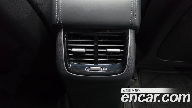 Kia K7 2017 — photo 28