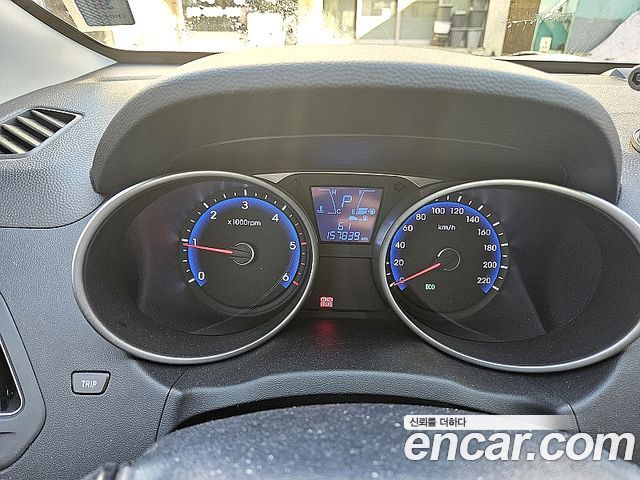 Hyundai Tucson 2015 — photo 8