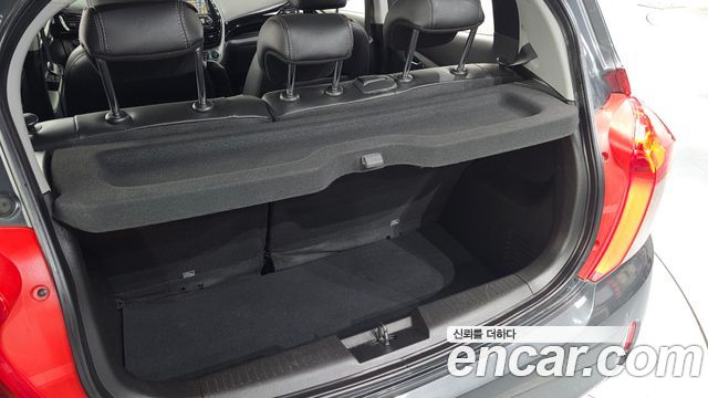 Chevrolet Korea Spark 2017 — photo 30