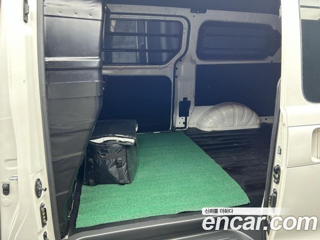 Hyundai Starex 2019 — photo 5