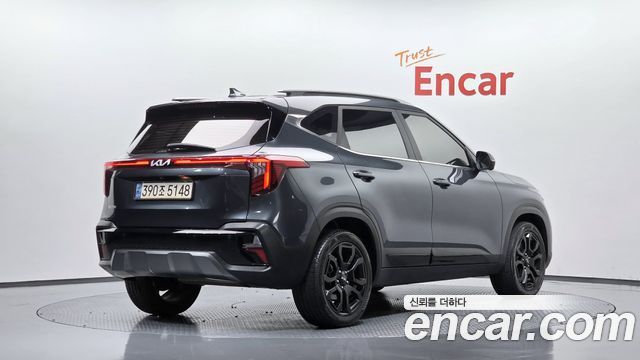 Kia Seltos 2023 — photo 2