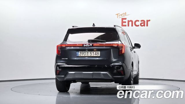Kia Seltos 2023 — photo 4