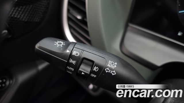 Kia Seltos 2023 — photo 28