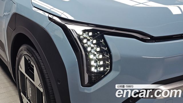 Kia EV3 2025 — photo 8