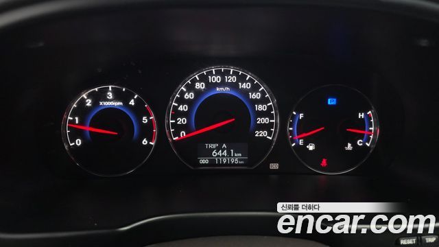 Hyundai Santafe 2010 — photo 8