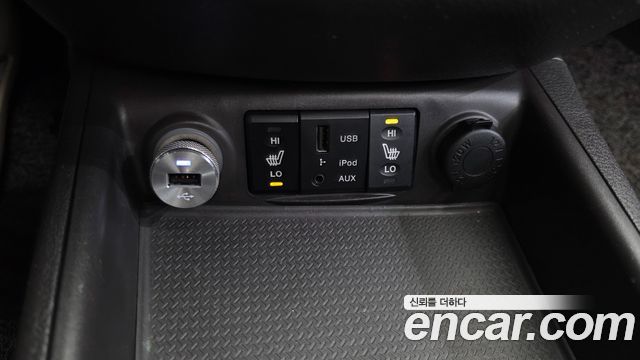 Hyundai Santafe 2010 — photo 16