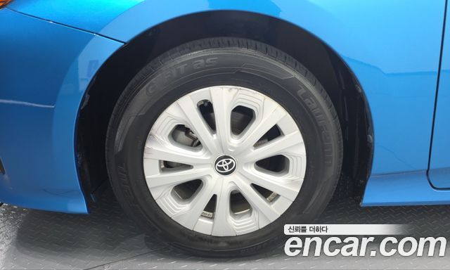 Toyota Prius 2019 — photo 5