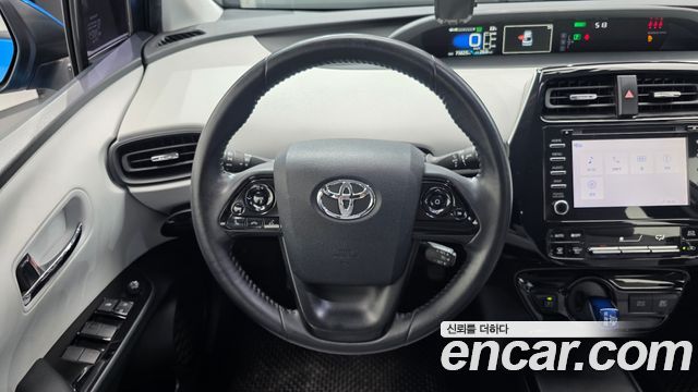 Toyota Prius 2019 — photo 19