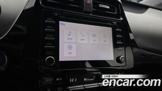 Toyota Prius 2019 — photo 21