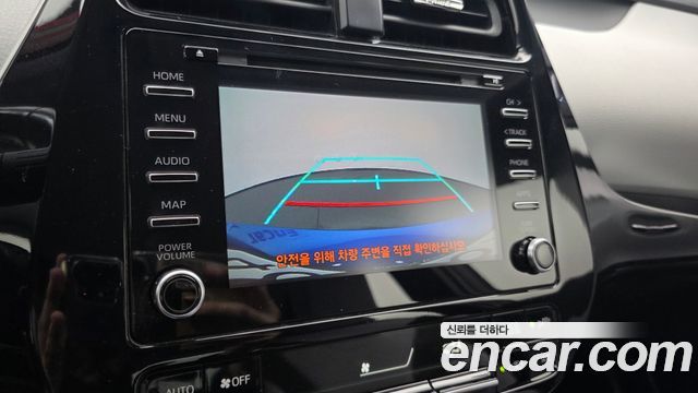 Toyota Prius 2019 — photo 22