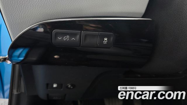 Toyota Prius 2019 — photo 29