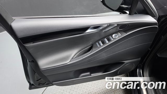 Genesis G80 2021 — photo 14