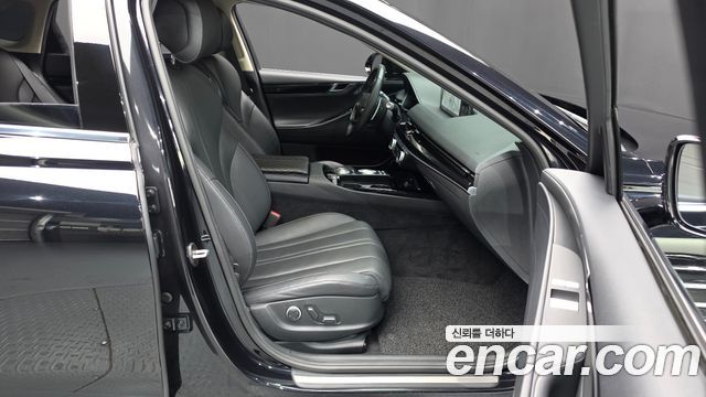 Genesis G80 2021 — photo 16