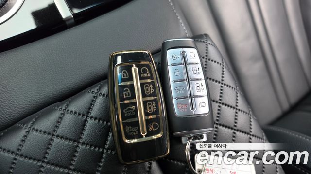 Genesis G80 2021 — photo 30