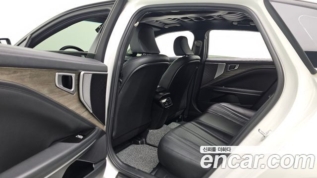 Kia K8 2023 — photo 18