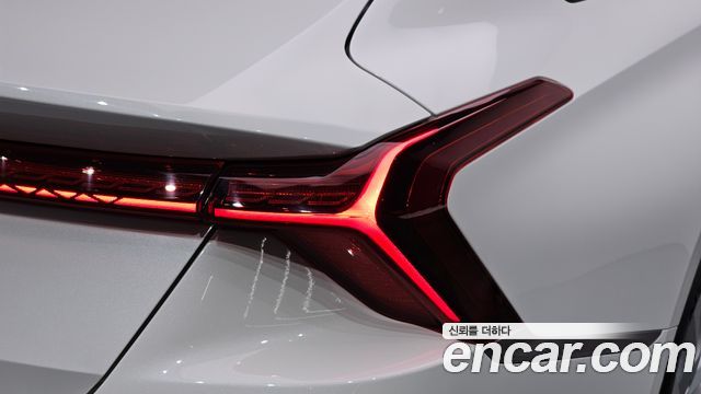 Kia K8 2023 — photo 9