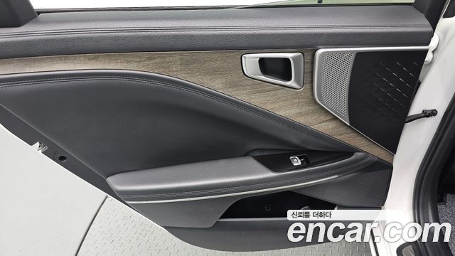 Kia K8 2023 — photo 15